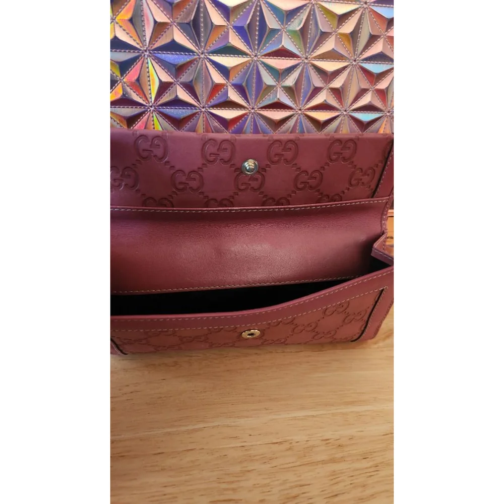 Women's Gucci Wallet - Picture 5 of 5